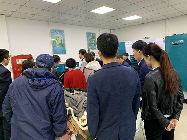 免费湿洗和新技术交流会